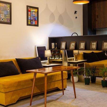 9Th And 6Th Floor Stylish Apartments With Mountainvista Μπισκέκ Εξωτερικό φωτογραφία