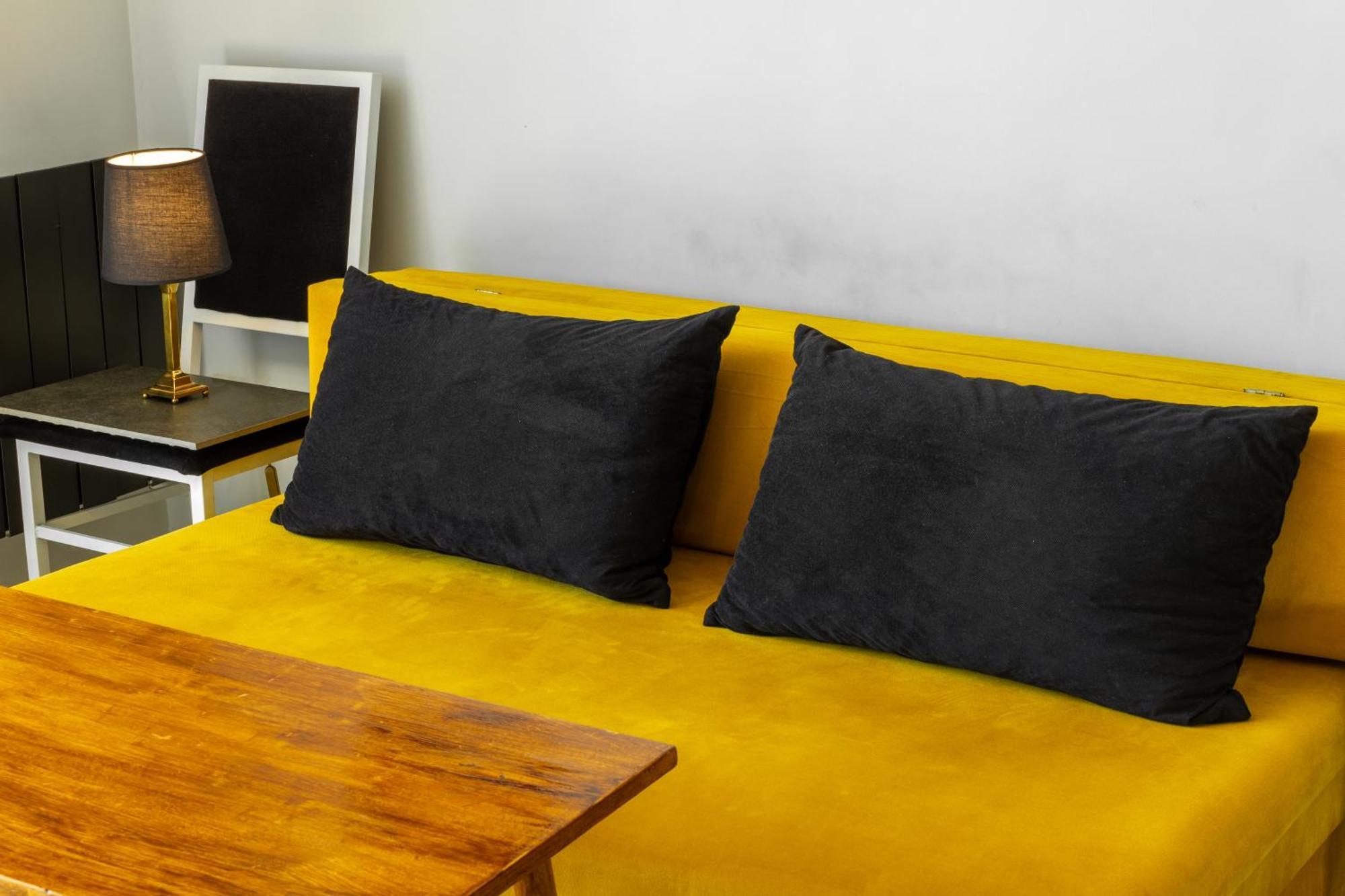 9Th And 6Th Floor Stylish Apartments With Mountainvista Μπισκέκ Εξωτερικό φωτογραφία